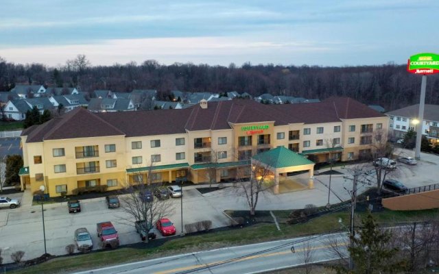 Courtyard by Marriott Cleveland Willoughby