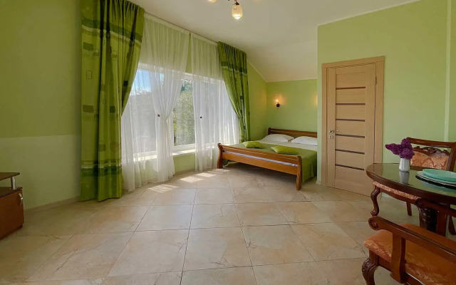 Zolotye Kupola Mini Hotel