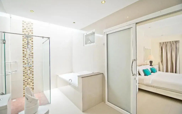 Tropicana Pool Villa