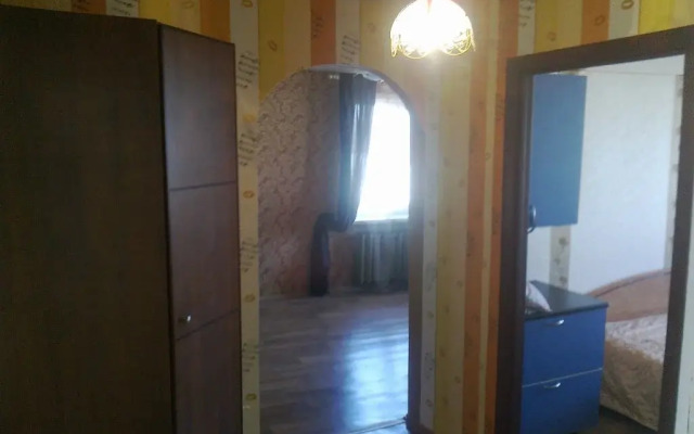 Na Prospekte Frunze, 65 Apartments