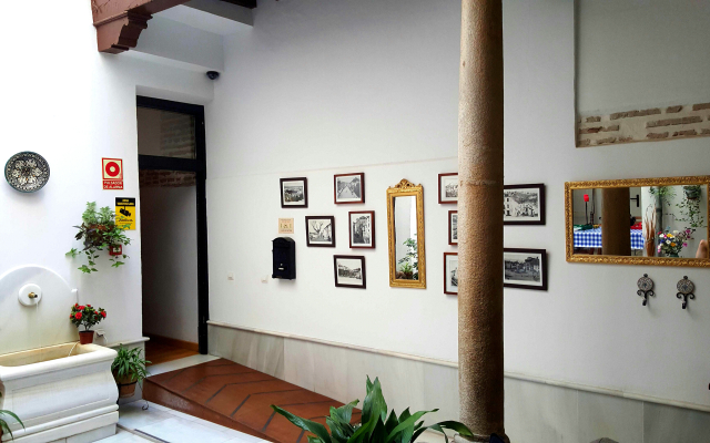 El Granado Hostel
