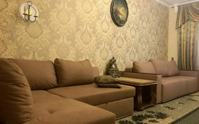 Na Novorossiyskoy 18 Apartment