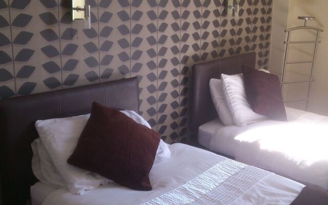 The Coach And Horses