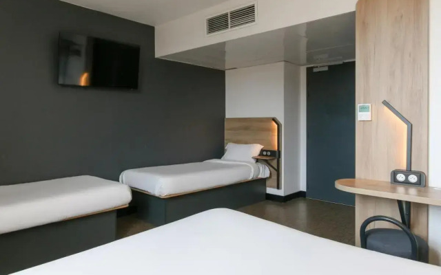 B&B HOTEL Marseille Vélodrome Prado