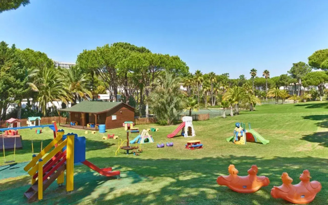 Ria Park Garden Hotel