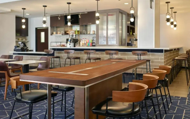 Courtyard by Marriott Culver City Los Angeles