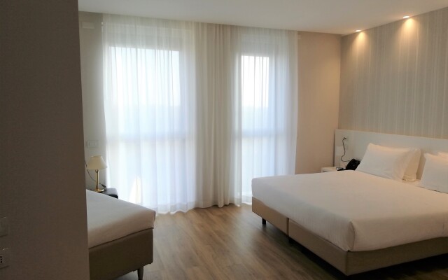 Novo Rossi Hotel