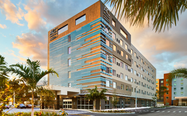 AC Hotel by Marriott Miami Airport West/Doral