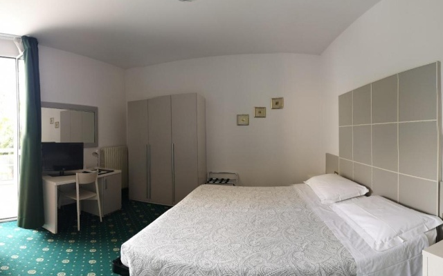 Отель Terme Villa Pace