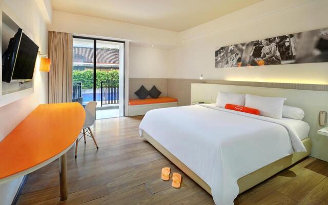 HARRIS Hotel Seminyak Bali