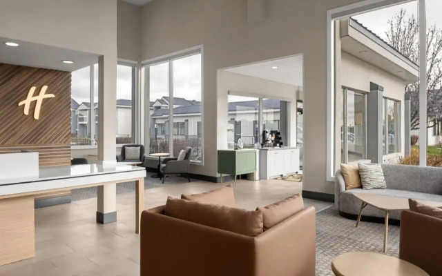 Holiday Inn Ontario by IHG