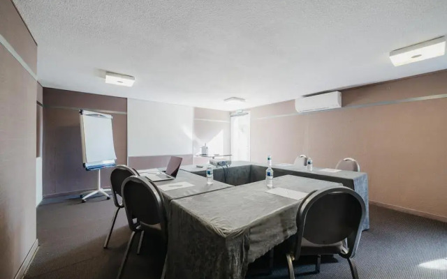 Sure Hotel by Best Western Chateauroux