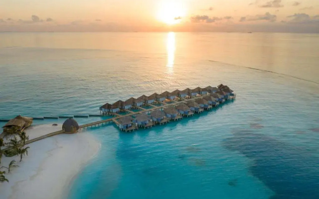 Outrigger Maldives Maafushivaru Resort