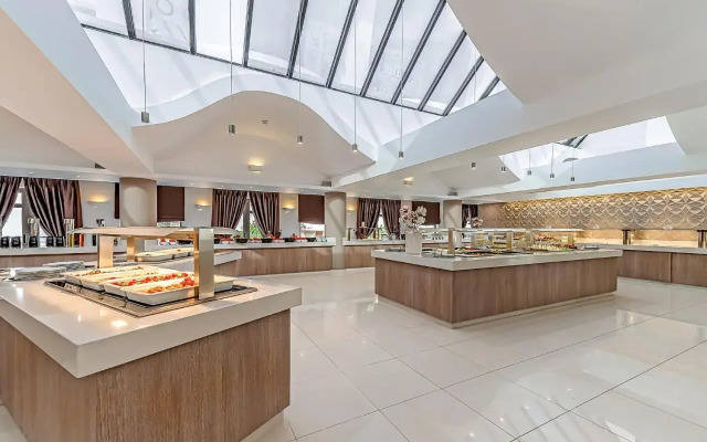 Porto Platanias Beach Resort & Spa