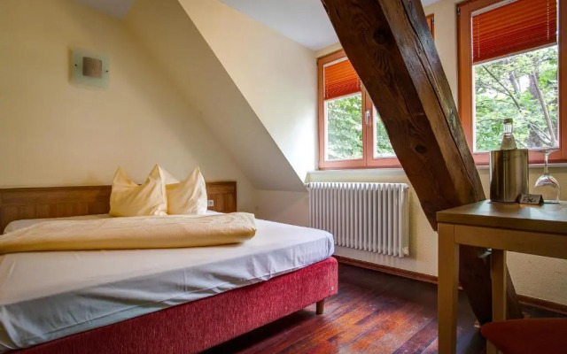 Hotel Hoepfner Burghof