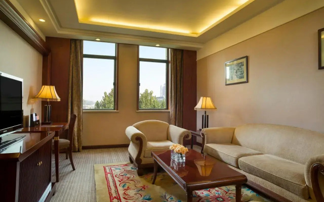 Grand Mercure Xian Renmin Square