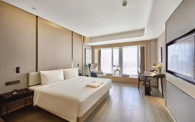 Atour Hotel Taixing Municipal Government Drum Tower Xintiandi