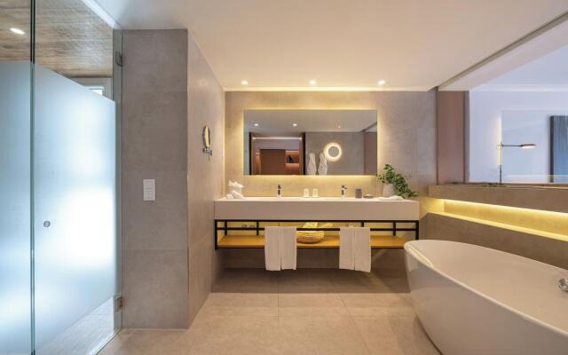 Celay Hotel