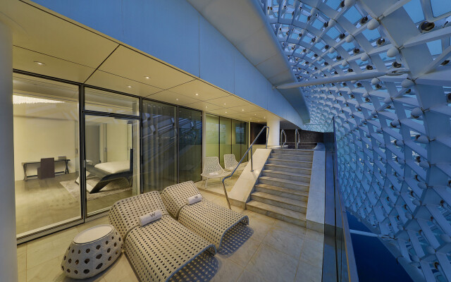 Yas Hotel Abu Dhabi