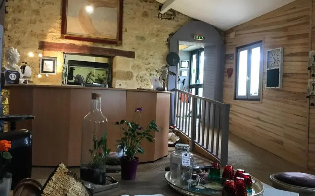 Hôtel Bien-Etre Aux Cyprès de Marquay