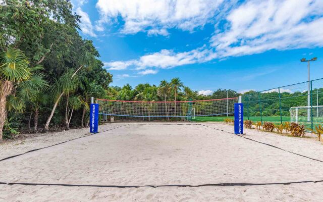 Grand Palladium Colonial Resort & Spa All Inclusive