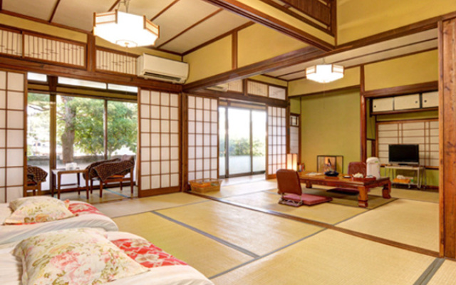 Saginoyu Onsen Yasugien