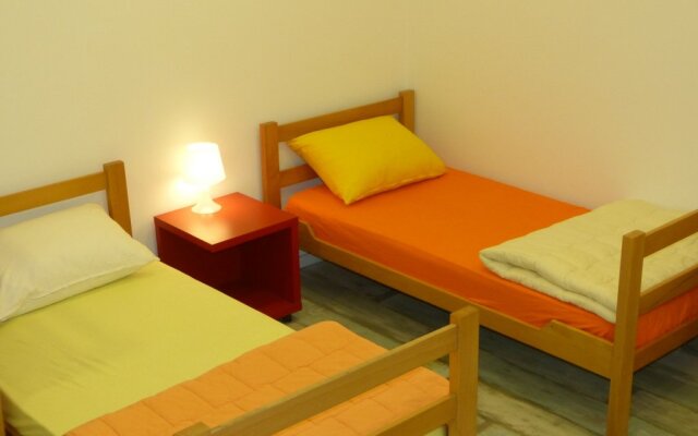 Chaplin Hostel Belgrade