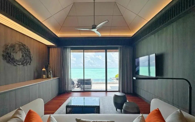 Madifushi Private Island Hotel