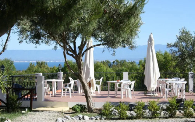 Residence Hotel La Taverna