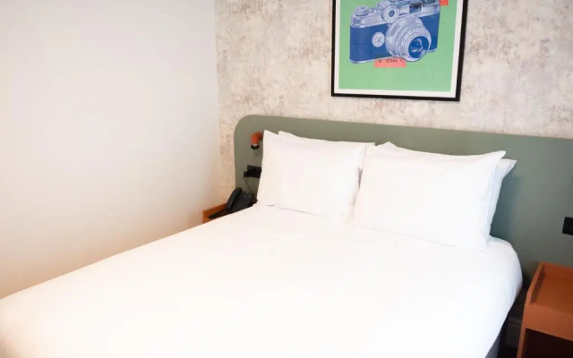 Garner Reading City Centre by IHG