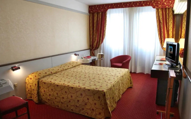 Hotel Maxim