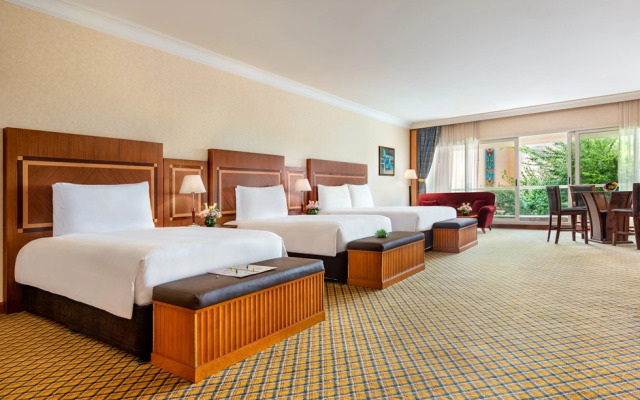 Al Raha Beach Resort & Spa