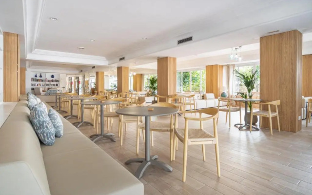 Bahia de Alcudia Hotel & Spa