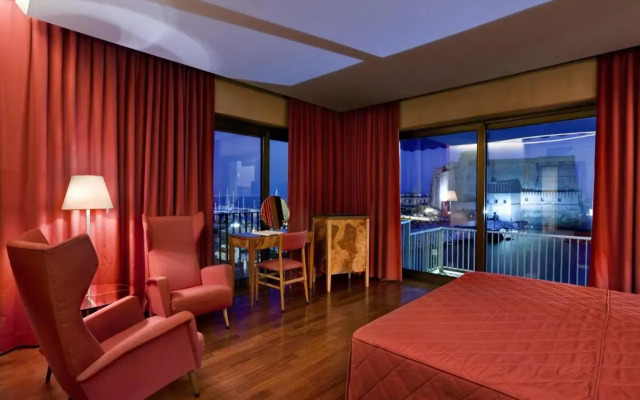 Royal Continental Hotel Naples