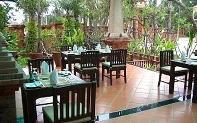Circle Phuket Resort and Spa