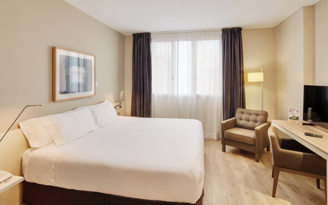 Отель Sercotel Amister Art