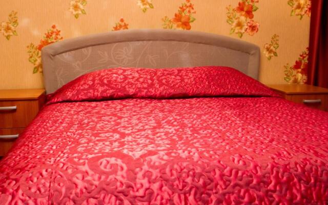 Vosem Vetrov Lyublino Hotel on Kozheduba