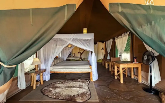 Kibo Safari Camp