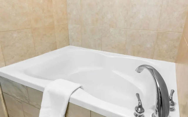 Big Country Hotel & Suites, SureStay Collection by BW