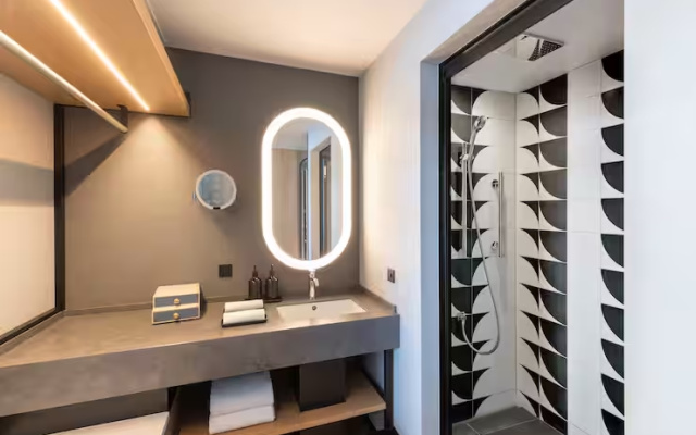 Canopy Double room (풀 더블 침대) 사진 4
