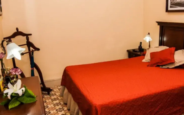 Hotel E Velasco