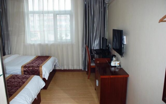Super 8 Hotel (Sapporo Railway Station Stadium)