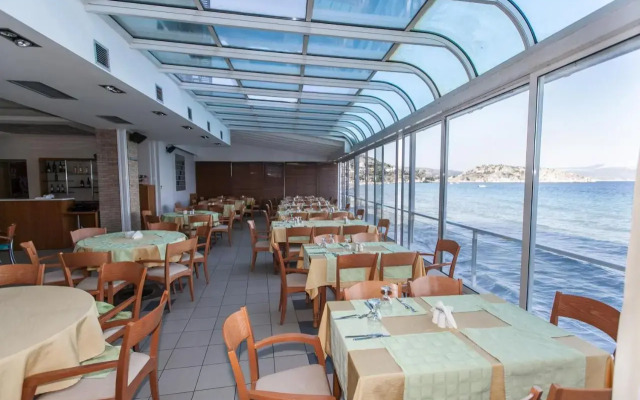 Flisvos Hotel Tolo