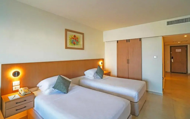 Safir Sharm Waterfalls Resort