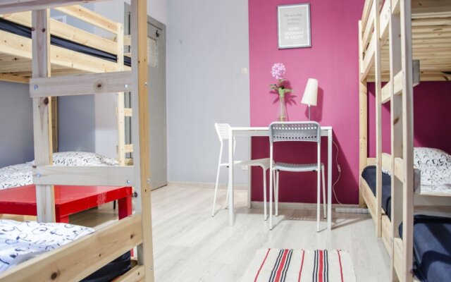 Hobo Hostel