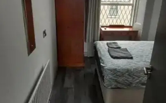 Maid Of Erin Guesthouse
