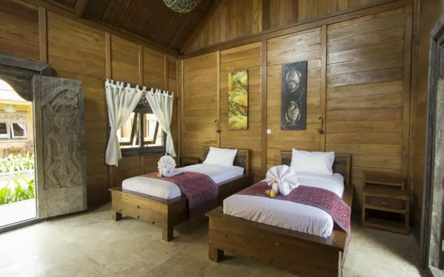 Benthos Bali Dive Resort