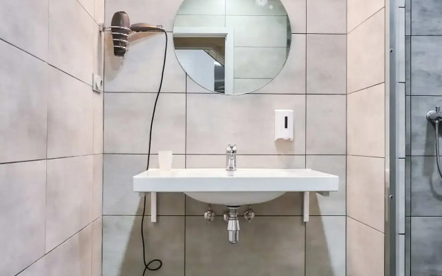 Gostevoi Dvor Snezhinka Hotel