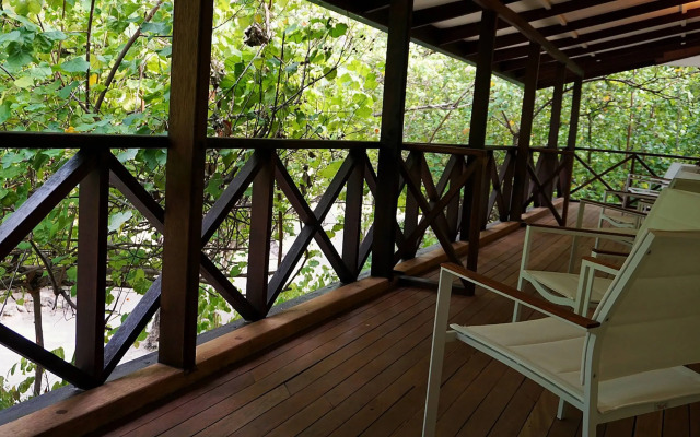 Alimatha Nakai Resort