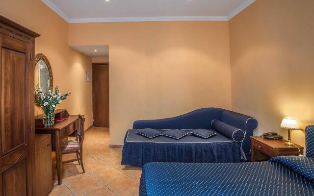 Hotel Caracciolo